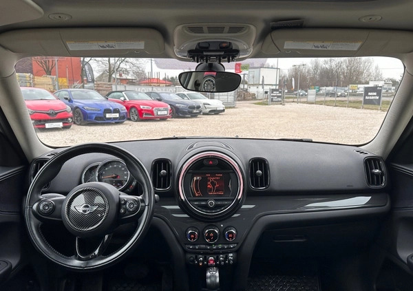 MINI Countryman cena 82500 przebieg: 111743, rok produkcji 2018 z Wilamowice małe 172